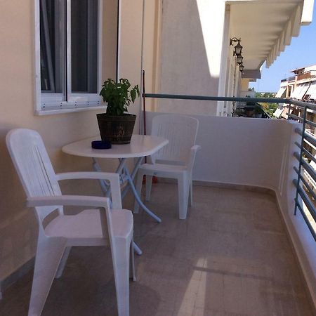 Comfort Apartment In Preveza Exterior photo